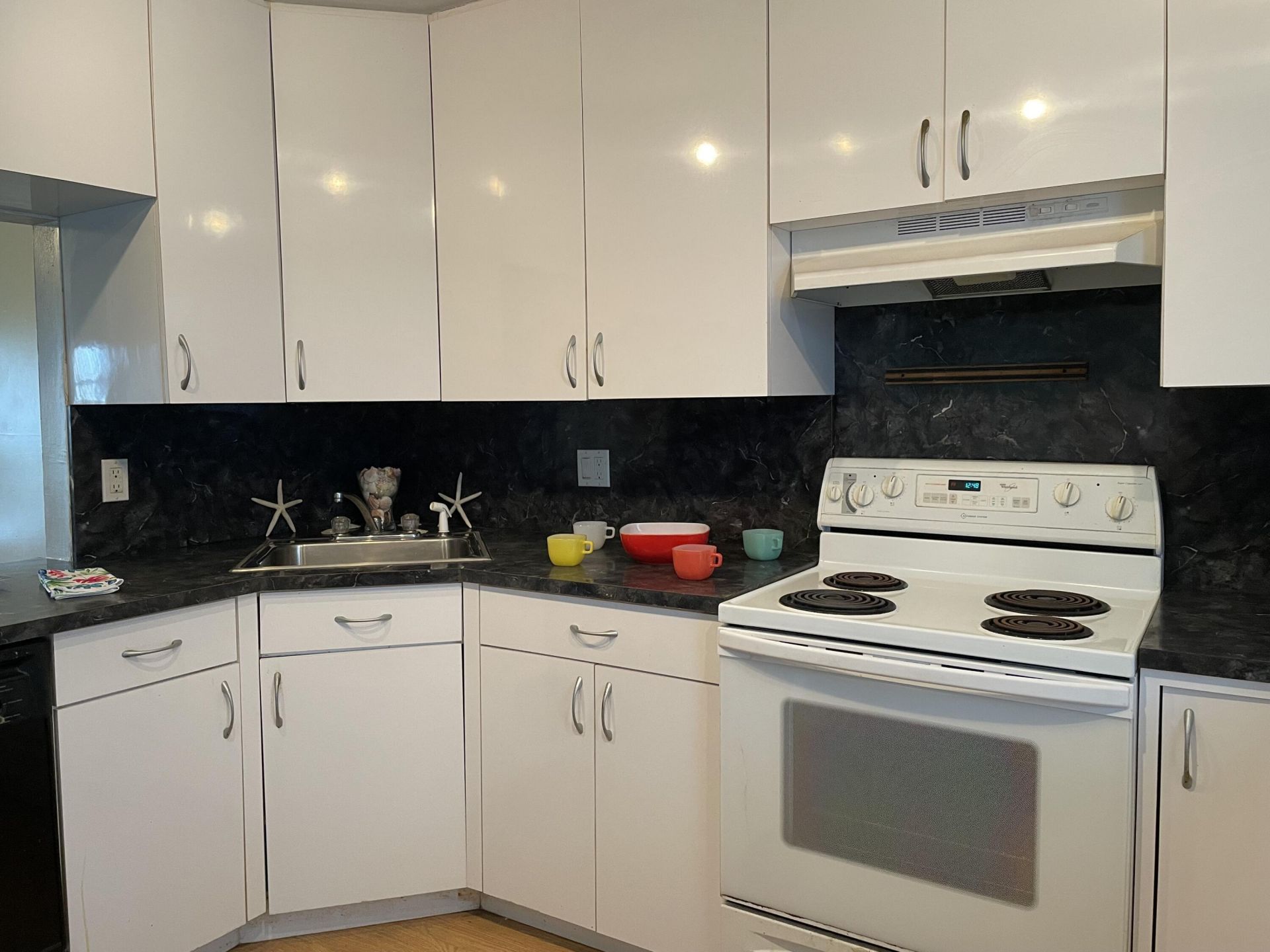 4629 Poinciana Street, Unit Apt 409, Lauderdale by the Sea, FL 33308 Photo