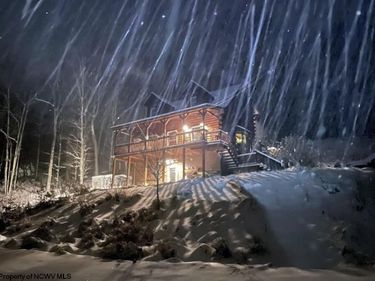 722 Valley Falls Road, Fairmont, WV 26554