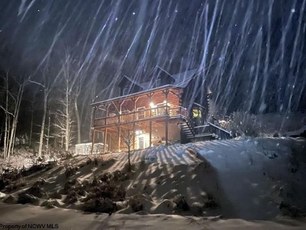 722 Valley Falls Road, Fairmont, WV 26554