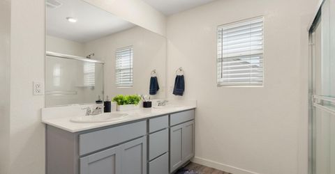 7664 Walpole Way, Elk Grove, CA 95758 Photo