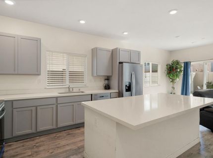 7664 Walpole Way, Elk Grove, CA 95758 Photo