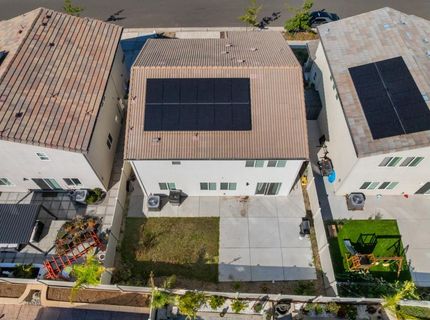 7664 Walpole Way, Elk Grove, CA 95758 Photo