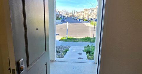 7664 Walpole Way, Elk Grove, CA 95758 Photo