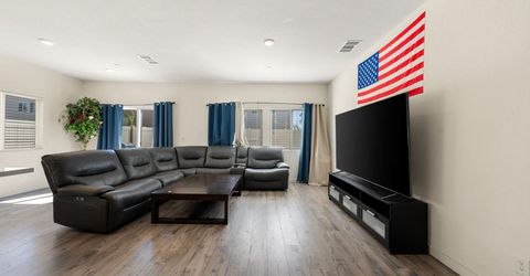 7664 Walpole Way, Elk Grove, CA 95758 Photo