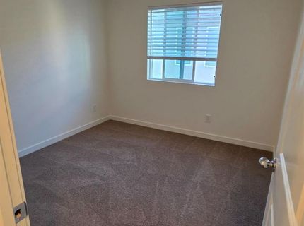 7664 Walpole Way, Elk Grove, CA 95758 Photo