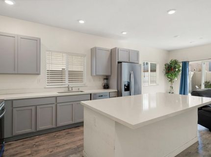 7664 Walpole Way, Elk Grove, CA 95758 Photo