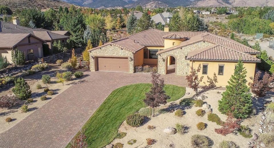 3945 Aspen, Reno, NV 89511 Photo