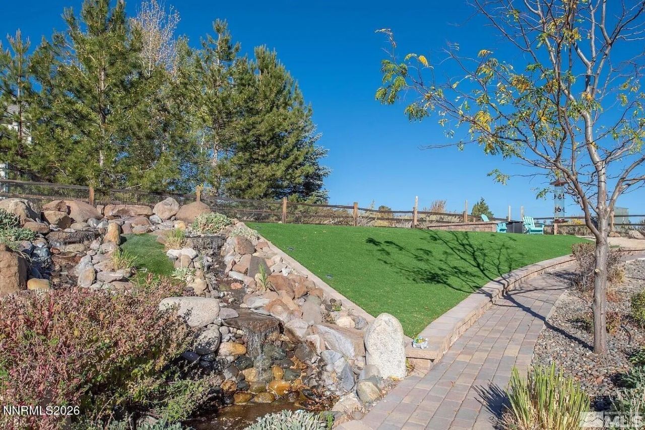 3945 Aspen, Reno, NV 89511 Photo