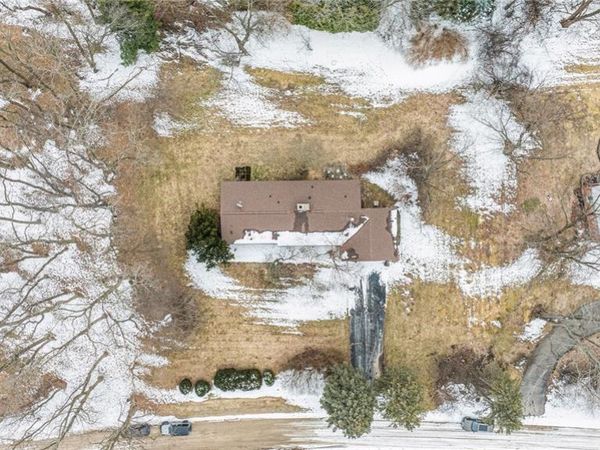 1085 Frankel Lane, Bloomfield Twp, MI 48302