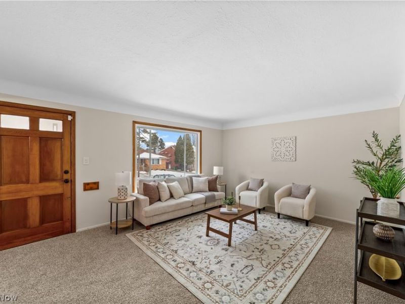 11412 Hempstead Road, Cleveland, OH 44125 Photo 3