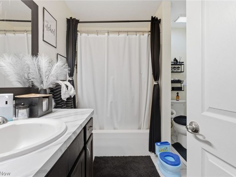 1101 Meadow Run, Copley, OH 44321 Photo 10