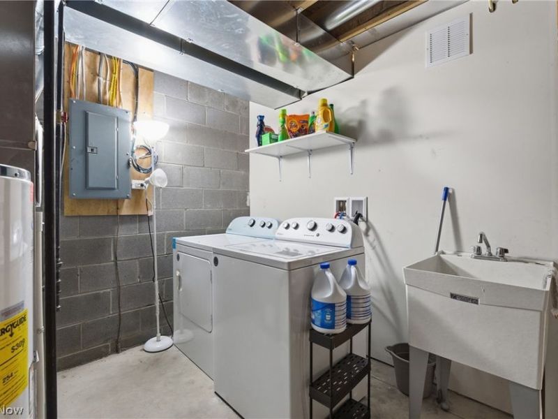 1101 Meadow Run, Copley, OH 44321 Photo 12