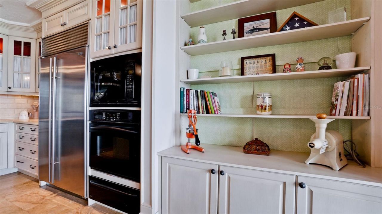 8213 Midnight Pass Road, Sarasota, FL 34242 Photo