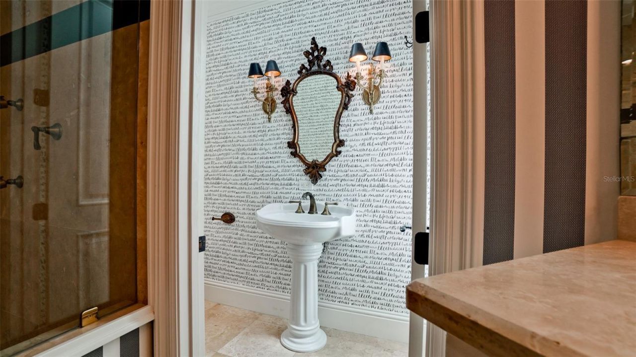 8213 Midnight Pass Road, Sarasota, FL 34242 Photo