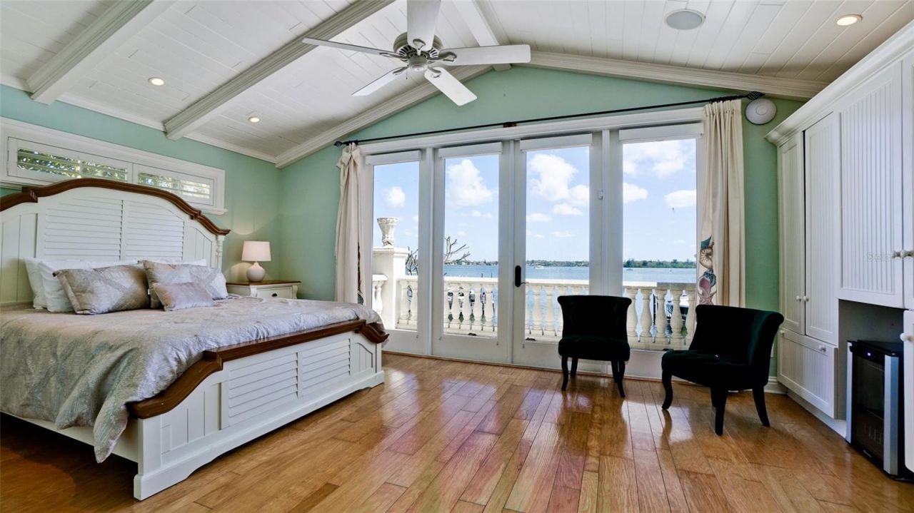 8213 Midnight Pass Road, Sarasota, FL 34242 Photo