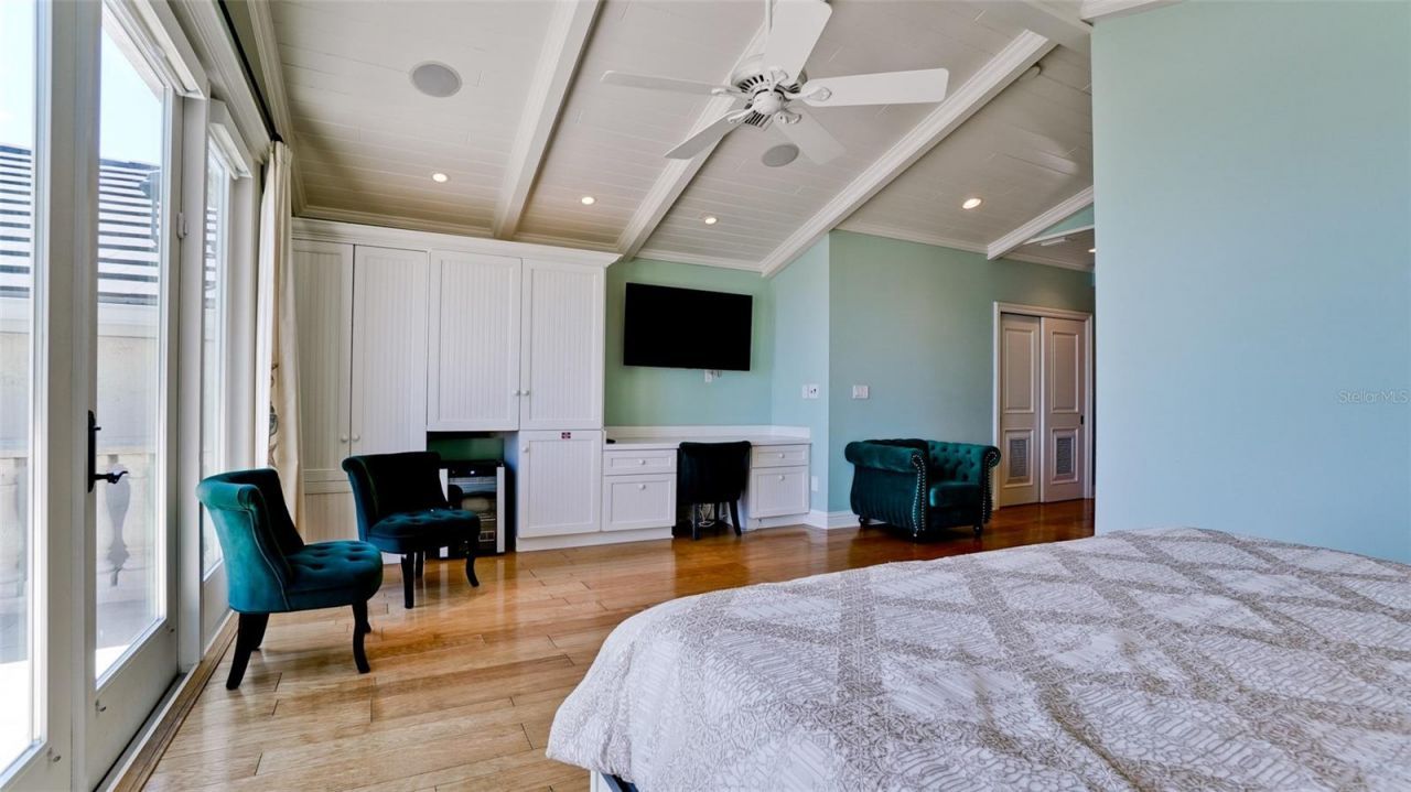 8213 Midnight Pass Road, Sarasota, FL 34242 Photo