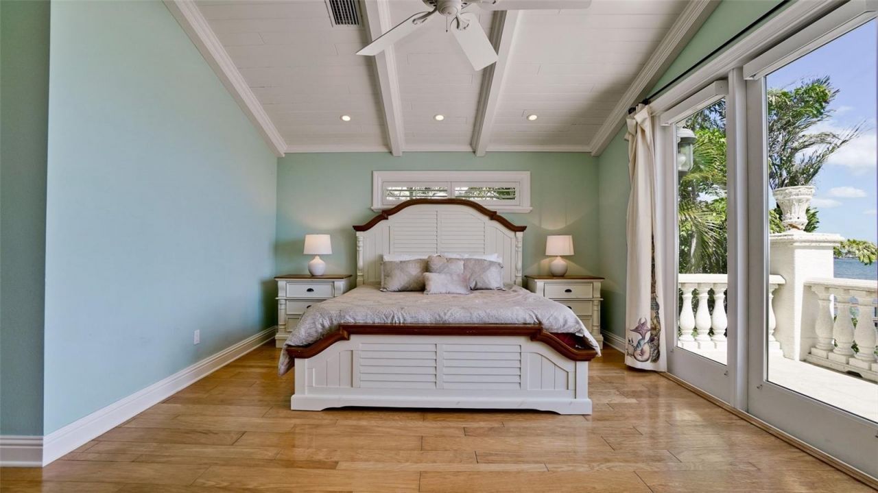 8213 Midnight Pass Road, Sarasota, FL 34242 Photo