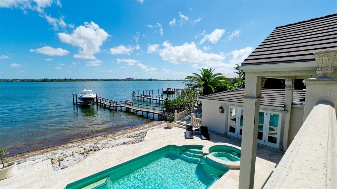 8213 Midnight Pass Road, Sarasota, FL 34242 Photo