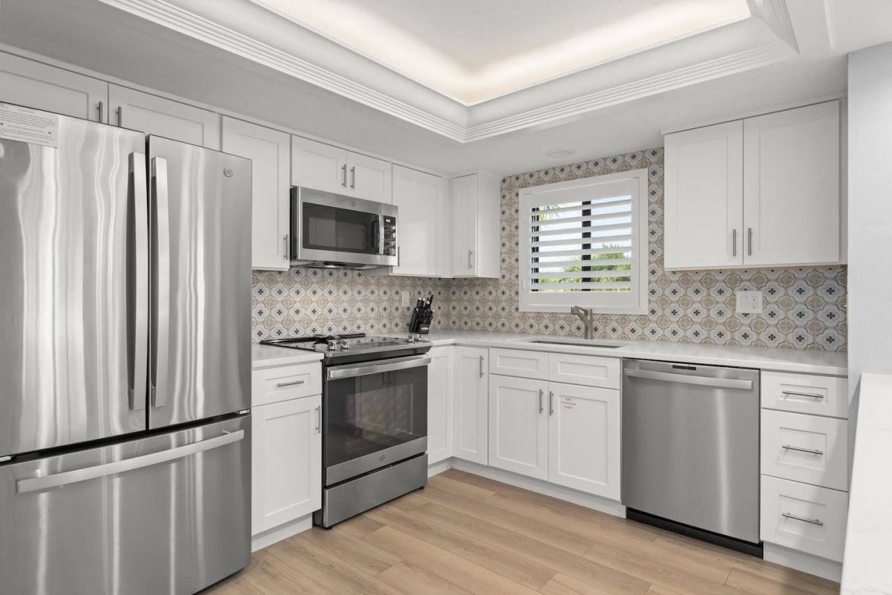 1919 Olde Middle Gulf Dr, Unit 401, Sanibel, FL 33957 Photo