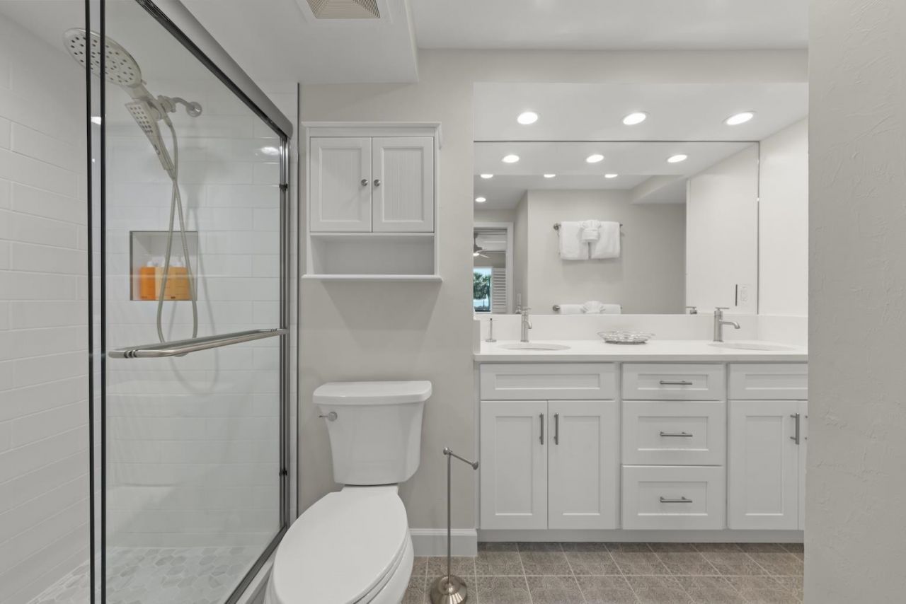 1919 Olde Middle Gulf Dr, Unit 401, Sanibel, FL 33957 Photo