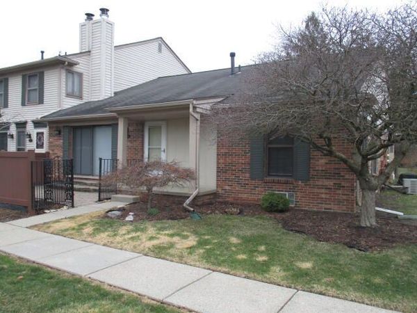 41094 Southwind Drive, Canton, MI 48188