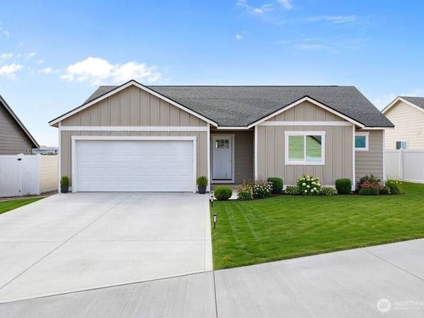 257 Parkside Pl SE, Ephrata, WA 98823