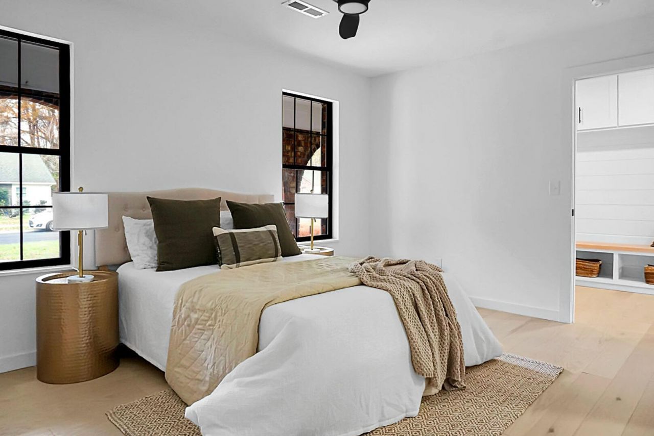 104 Iron Road Photo 14