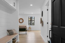 104 Iron Road photo 4