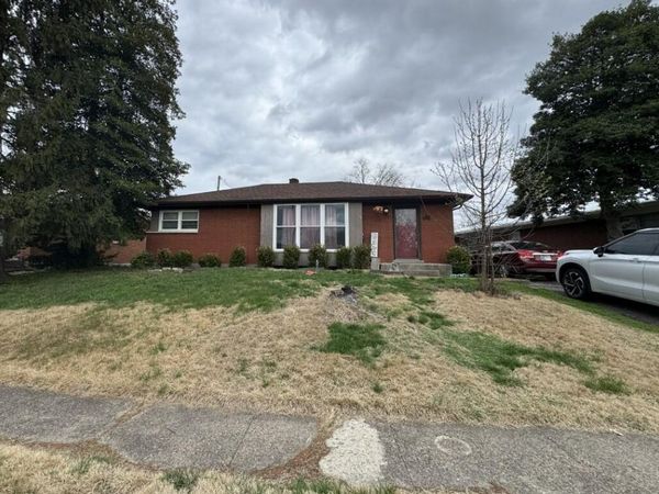 1458 Altawood Drive, Clarksville, IN 47129