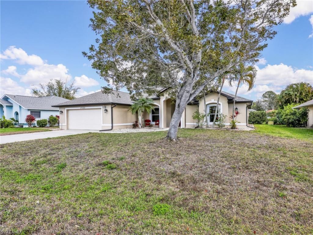 17221 Trappers Dr, Fort Myers, FL 33967 Photo