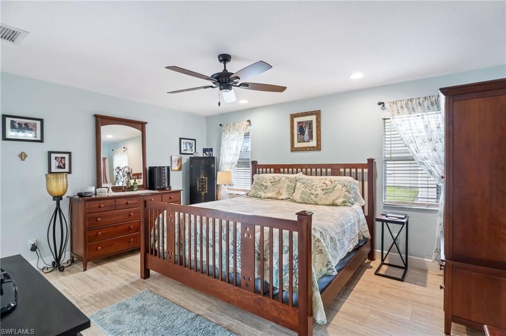 2114 SW 40th St, Cape Coral, FL 33914 Photo