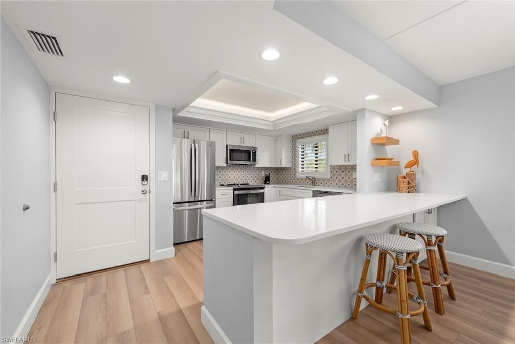 1919 Olde Middle Gulf Dr, Unit 401, Sanibel, FL 33957 Photo