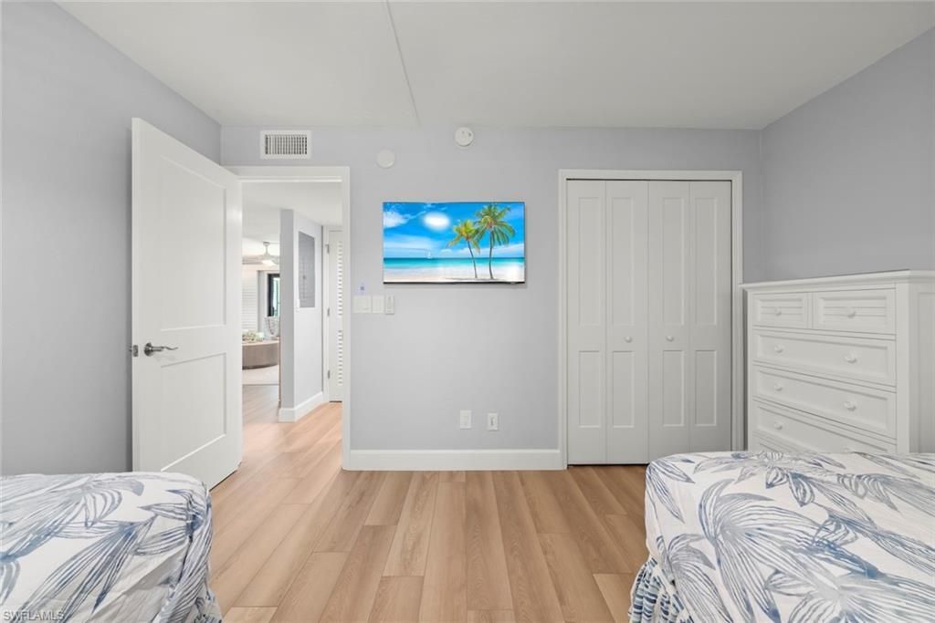 1919 Olde Middle Gulf Dr, Unit 401, Sanibel, FL 33957 Photo
