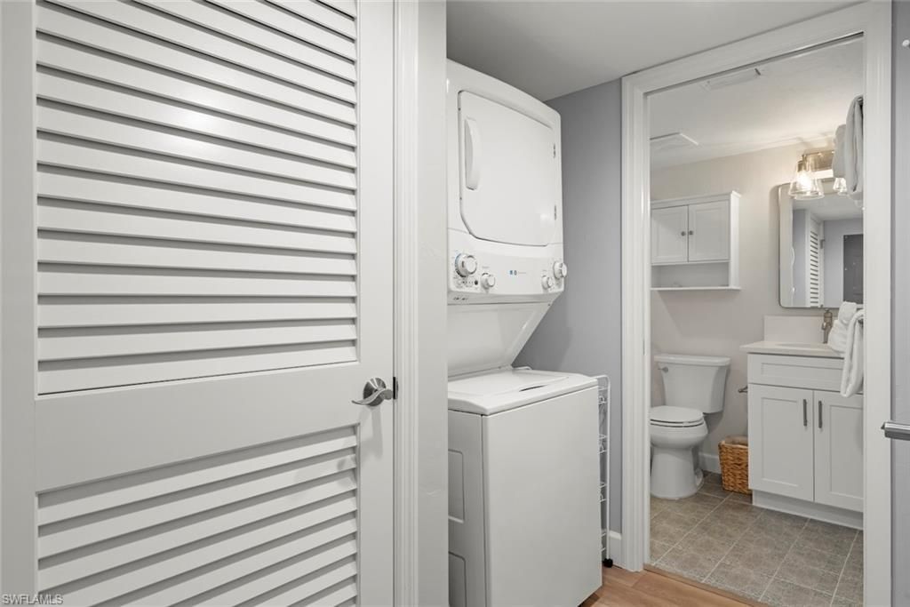 1919 Olde Middle Gulf Dr, Unit 401, Sanibel, FL 33957 Photo