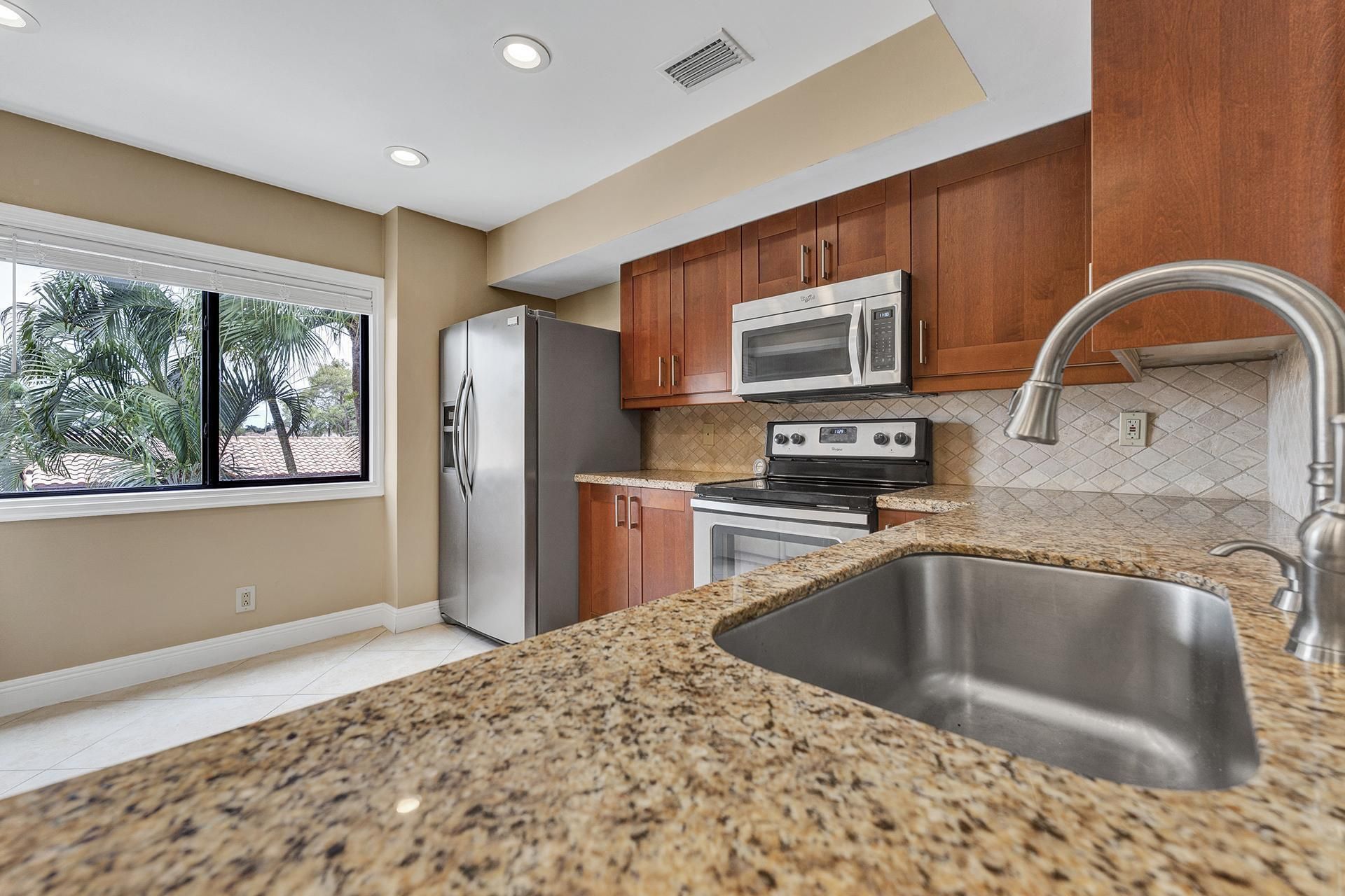 7888 Granada Place, Unit 904, Boca Raton, FL 33433 Photo