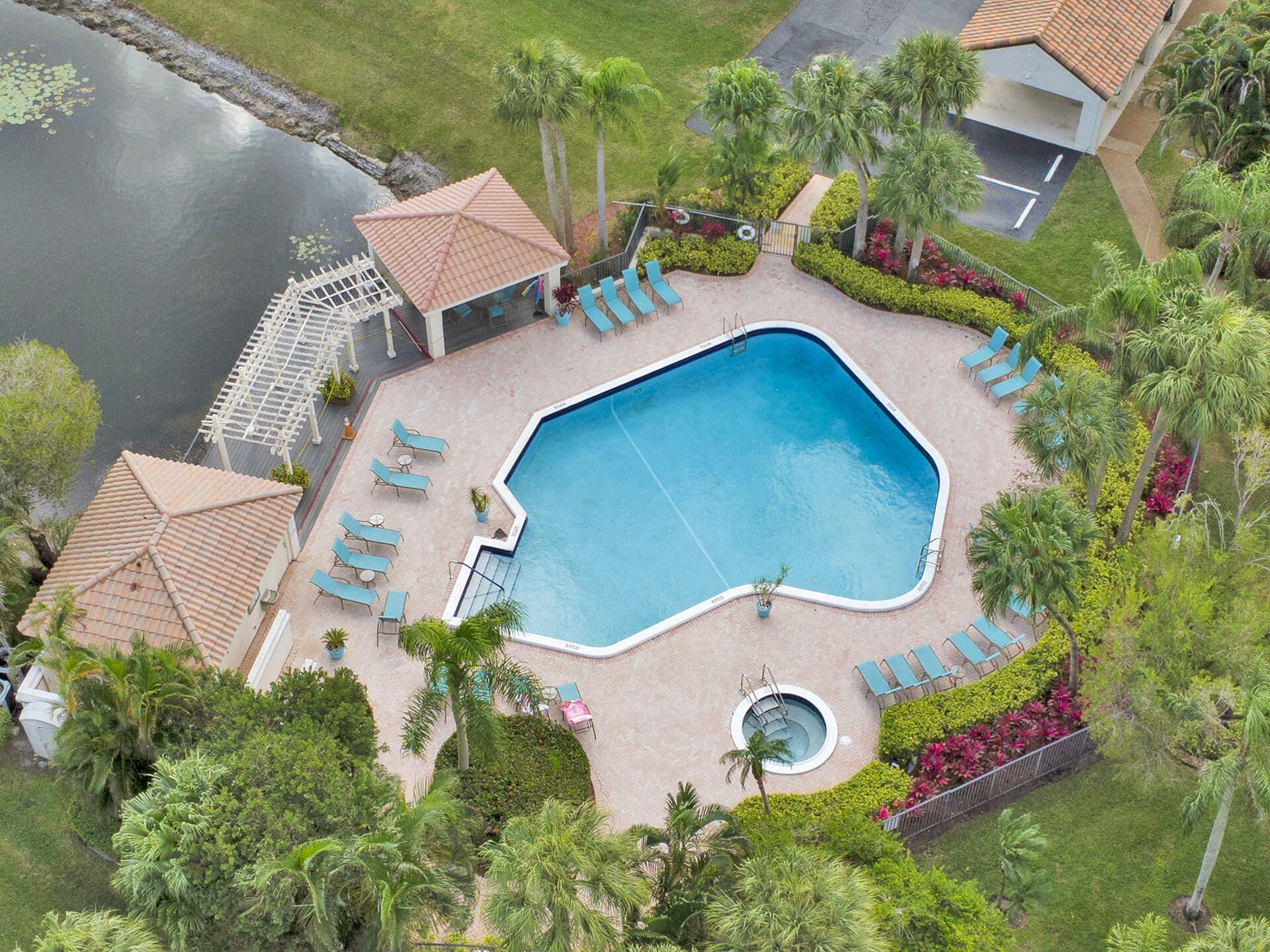 7888 Granada Place, Unit 904, Boca Raton, FL 33433 Photo