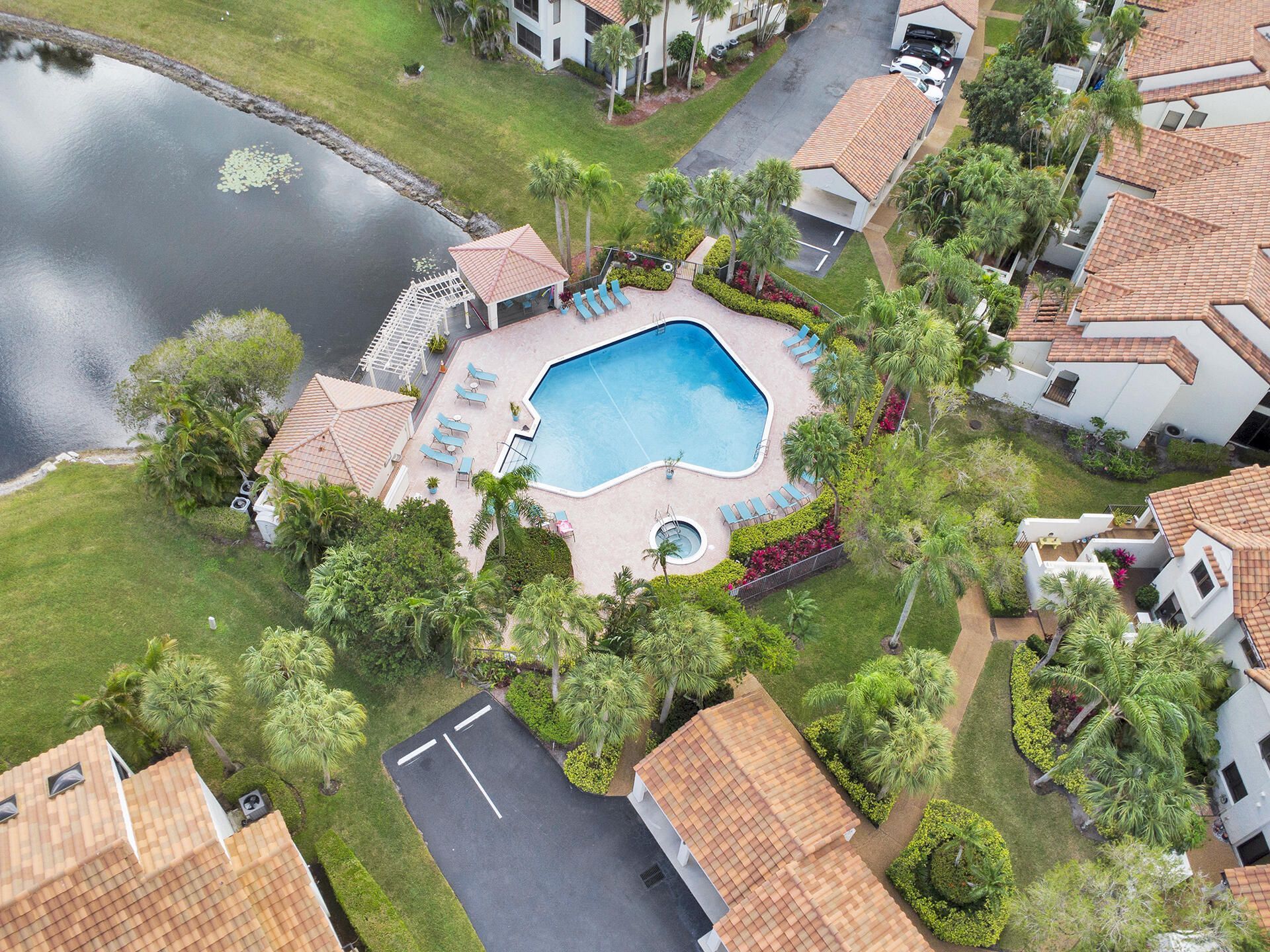 7888 Granada Place, Unit 904, Boca Raton, FL 33433 Photo