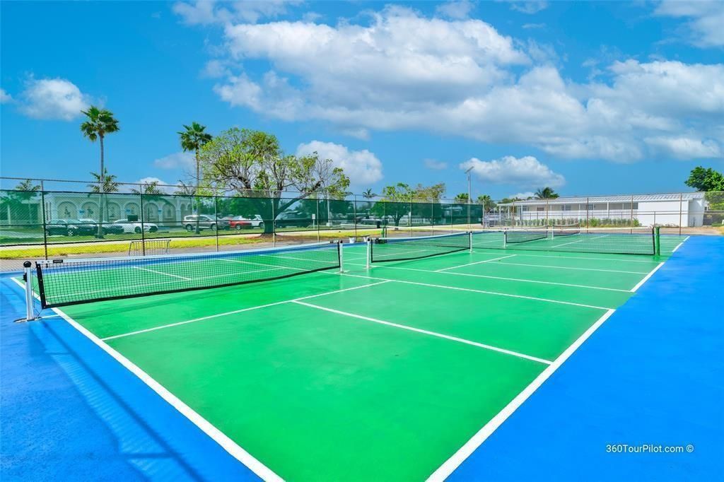 5490 SW 32nd Terrace, Fort Lauderdale, FL 33312 Photo