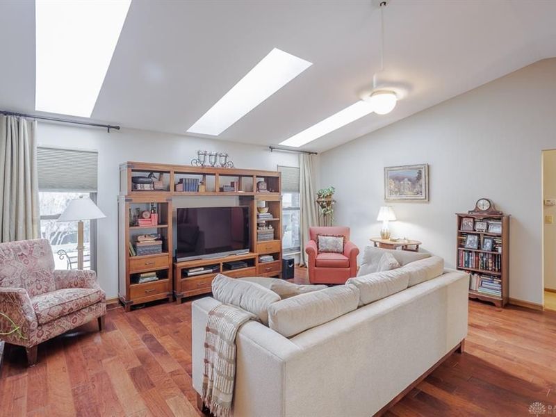 540 Basil Street, Springboro, OH 45066 Photo 3