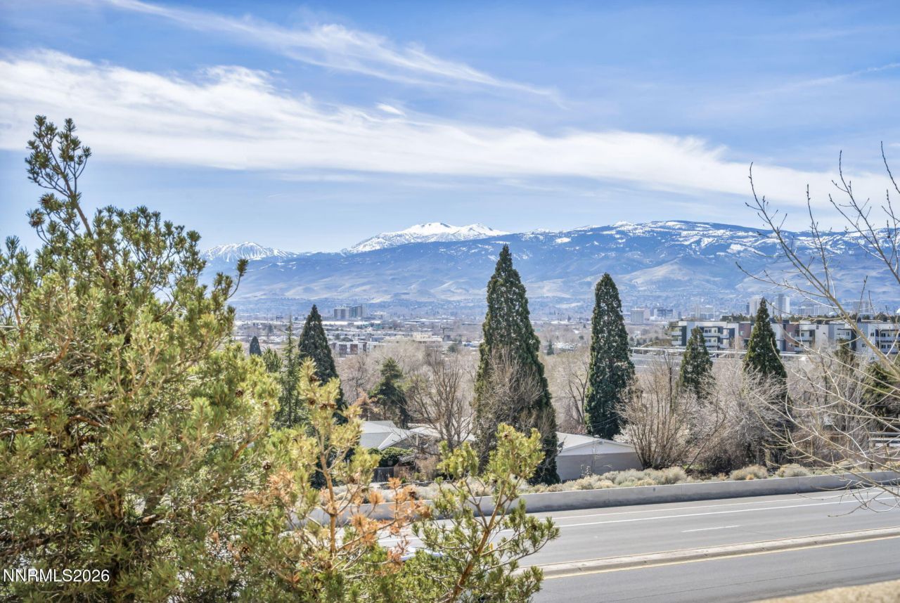 3201 Sterling Ridge Circle, Sparks, NV 89431 Photo