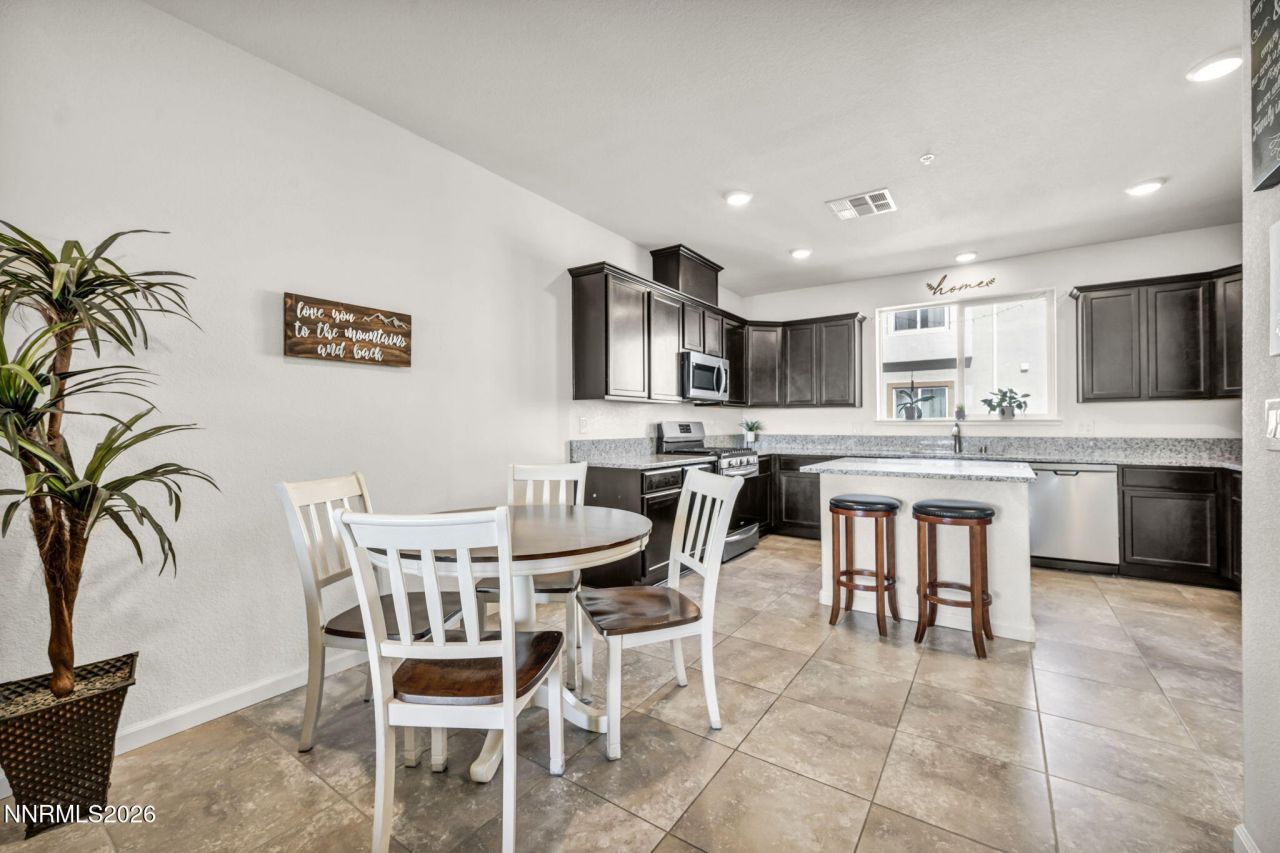 3201 Sterling Ridge Circle, Sparks, NV 89431 Photo