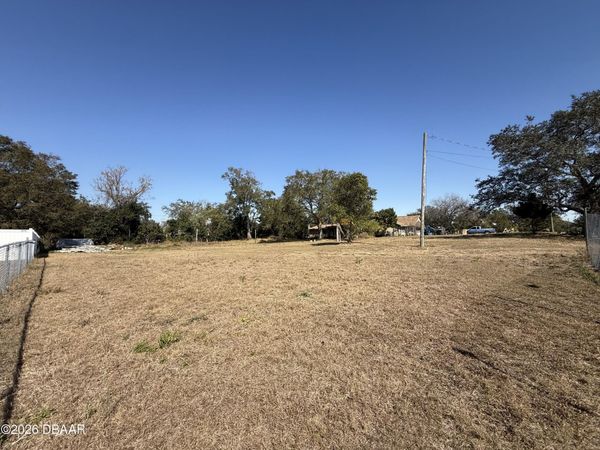 1348 Hurst Street, Daytona Beach, FL 32117