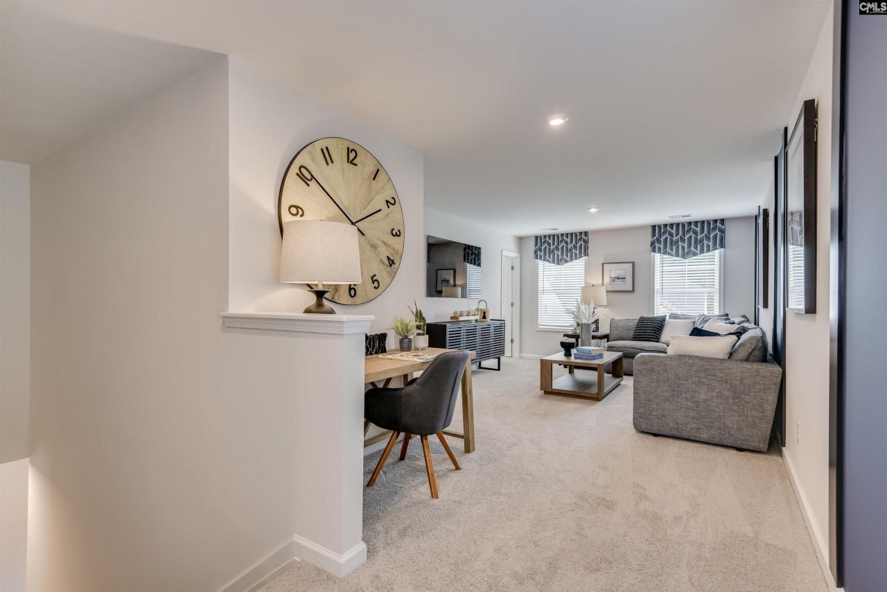 323 Ursus Drive  Photo 22