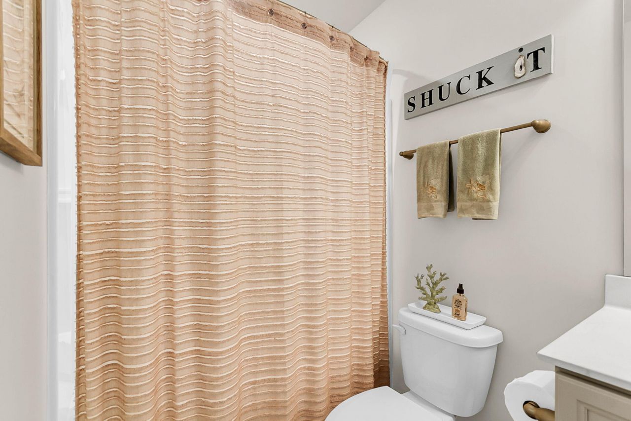 1857 Grovehurst Drive Photo 28