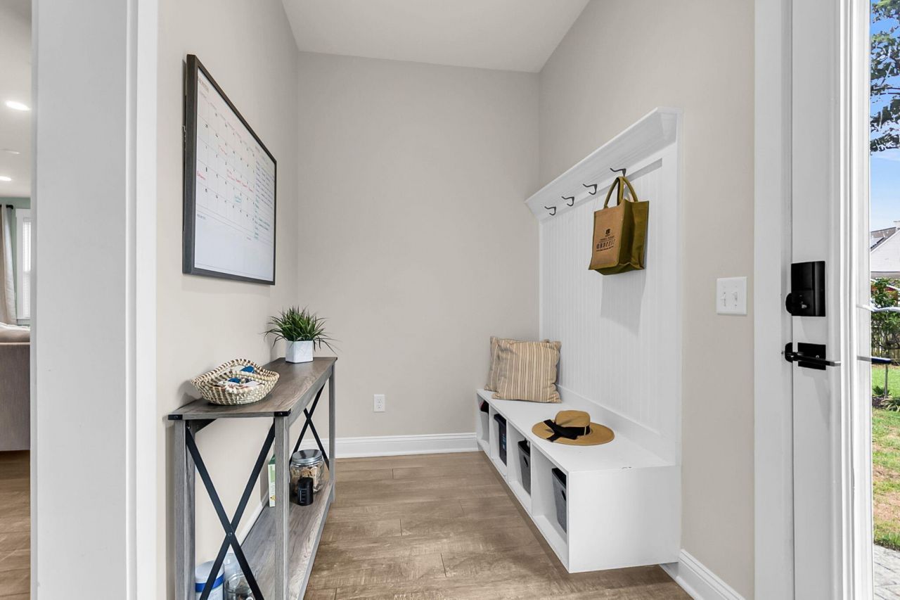 1857 Grovehurst Drive Photo 32