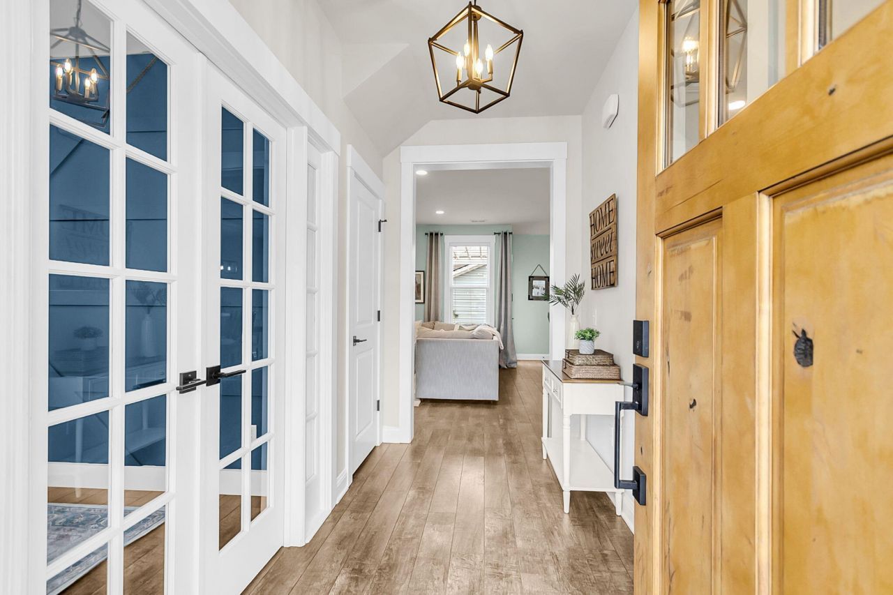 1857 Grovehurst Drive Photo 4