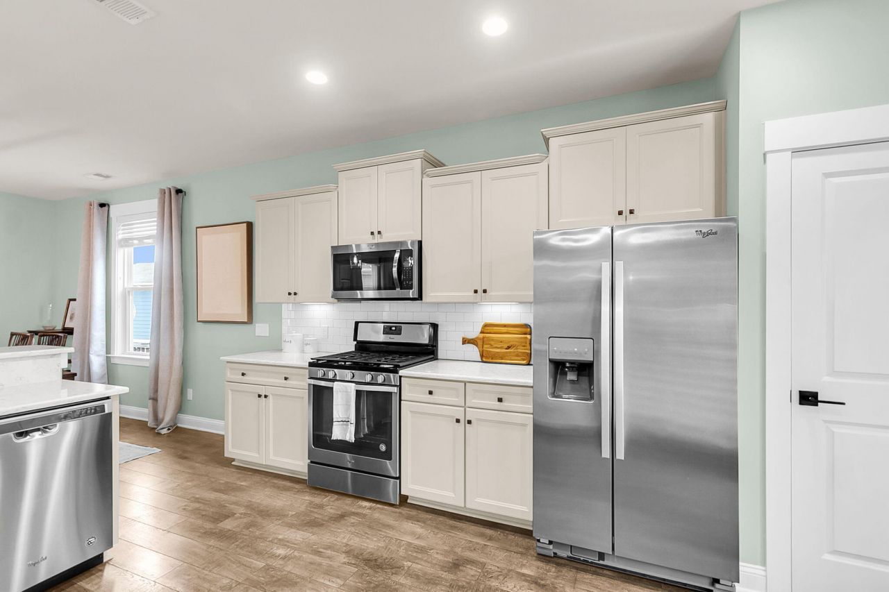 1857 Grovehurst Drive Photo 9