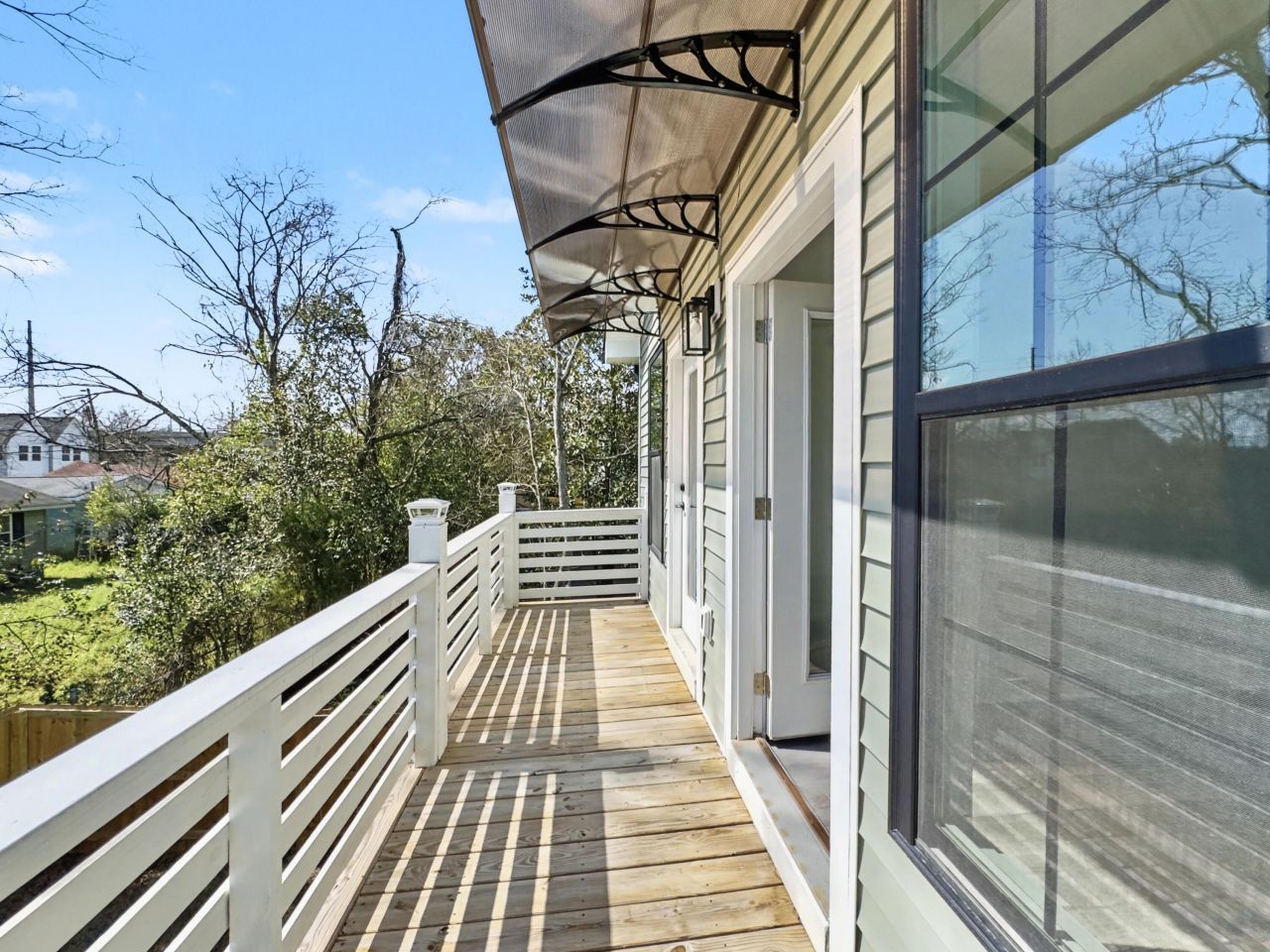 2035 Echo Avenue Photo 23