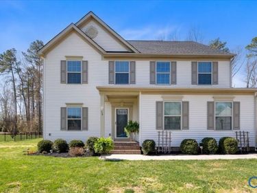 10448 Centralia Station Road, Chesterfield, VA 23831