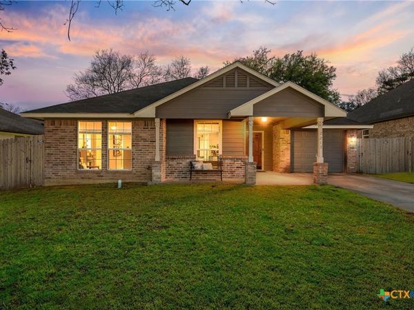 2213 Autumn Wood Drive , Waco, TX 76711
